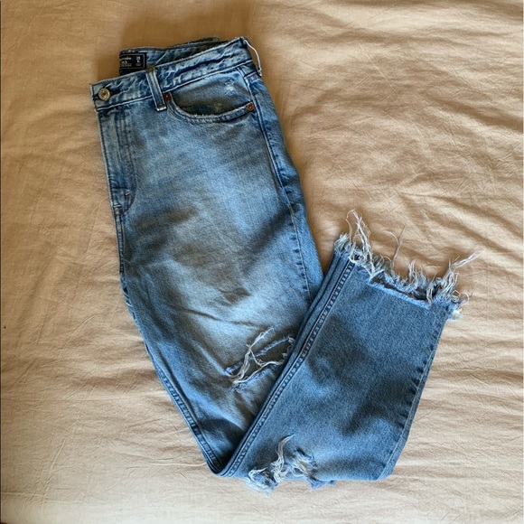 Abercrombie & Fitch Denim - Abercrombie “Annie” Girlfriend Jeans